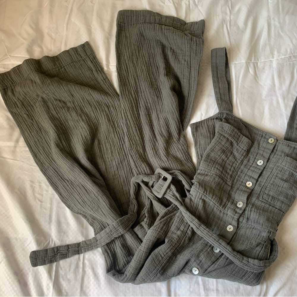 ୨୧ ・゚✧ Zara Button Up Belted Jumpsuit - Picture 5 of 6